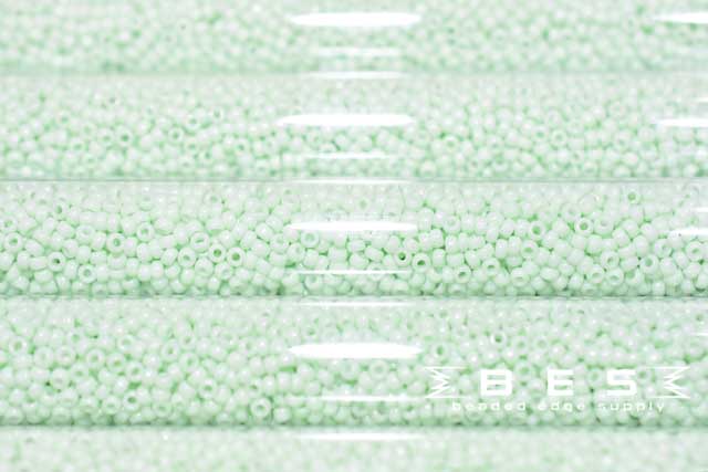 11/0 OP Pastel Green 412L JSB