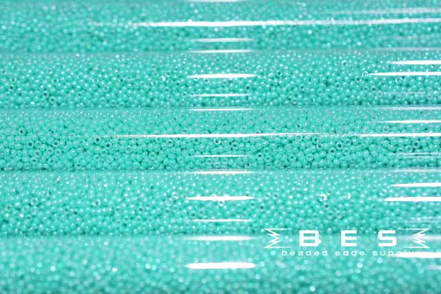 15/0 OP Green Aqua Luster 431D JSB