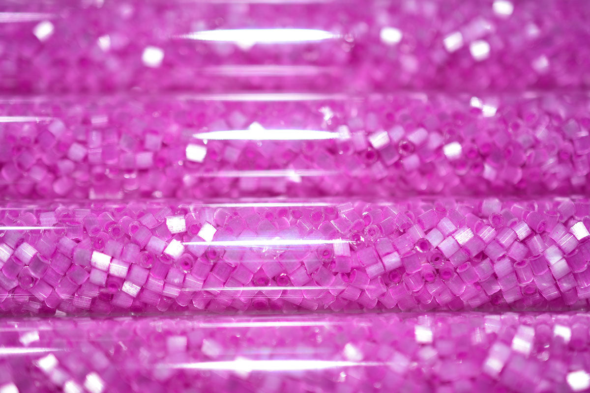 11/0 Neon Purple Satin 838 JSB