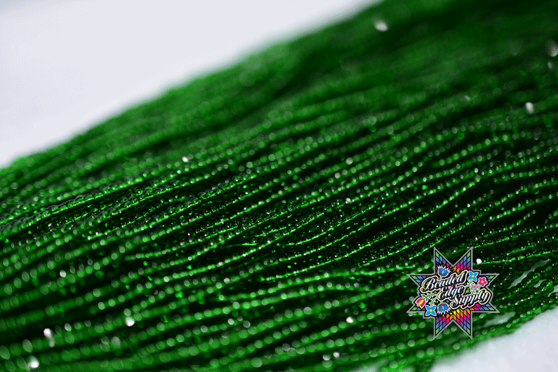 11/0 TR Kelly Green | Charlotte Cut
