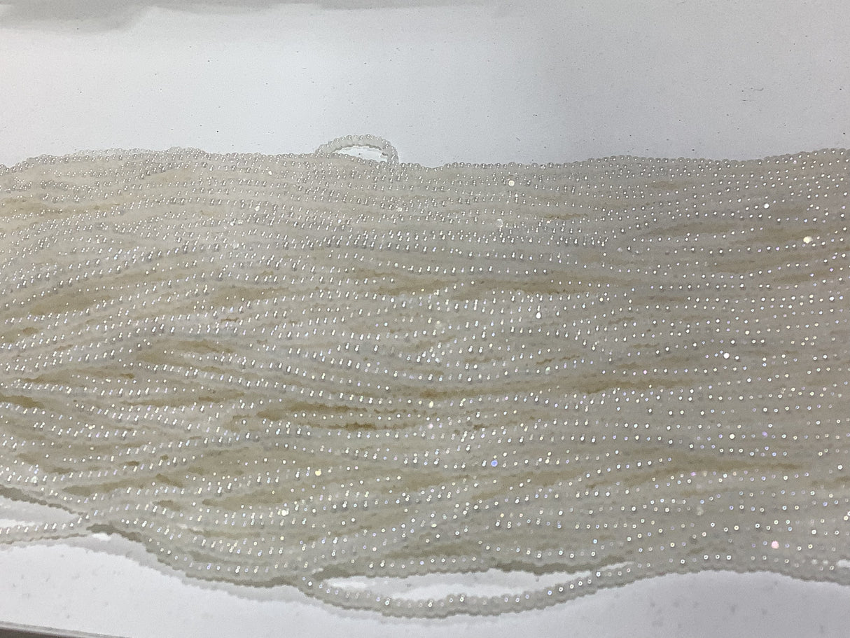 13/0 Pearl White AB | Charlotte Cut