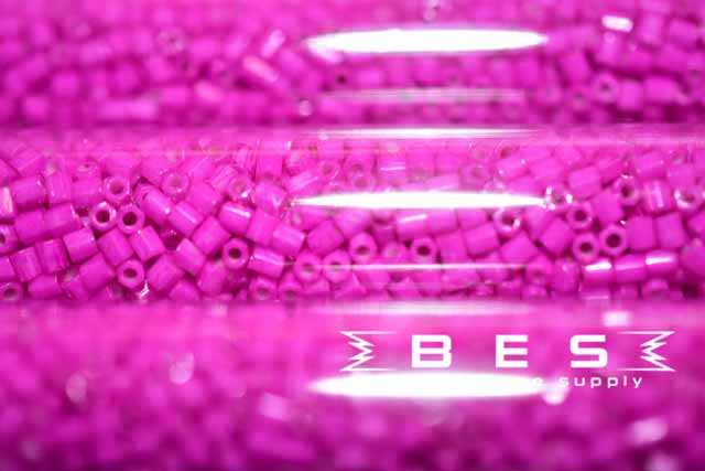 11/0 OP Magenta 415A Hex