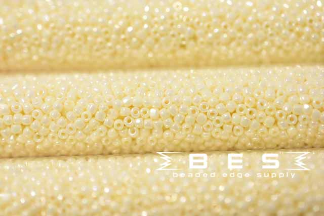 15/0 OP Pearl 421 3Cut