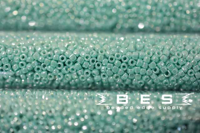 15/0 OP Green Turquoise Luster 430F 3Cut