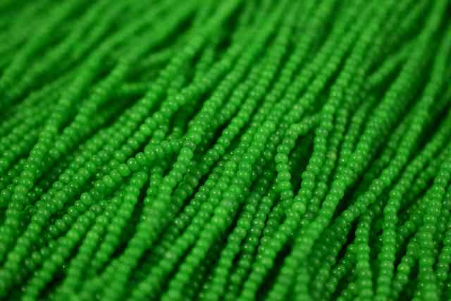 10/0 Green Opal | Czech Seed