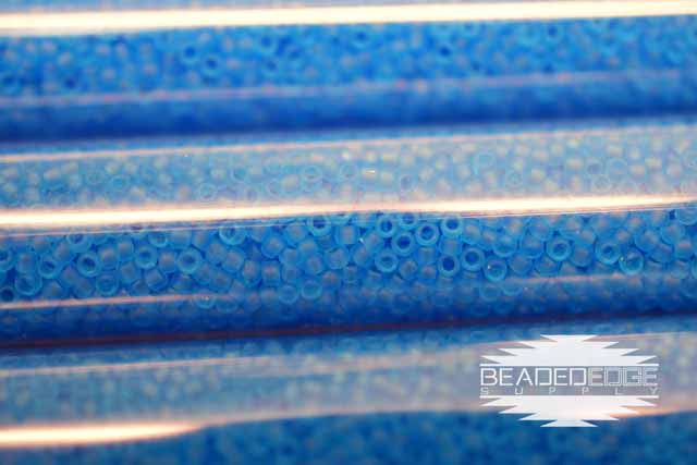 15/0 Frosted Med Aqua F221A JSB