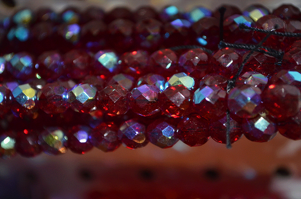 TR AB Garnet Fire Polish 8mm