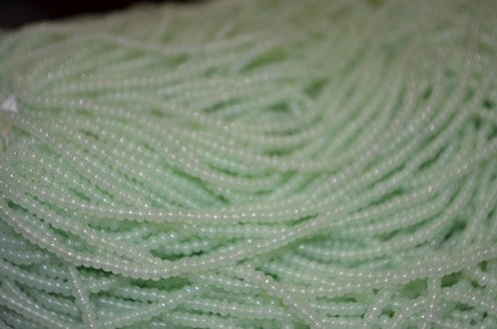 11/0 LT Jade Opal | Seed Beads