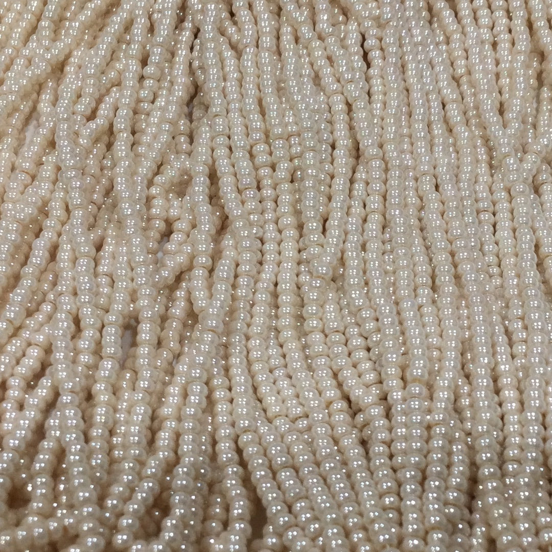 10/0 OP Eggshell | Seed Beads