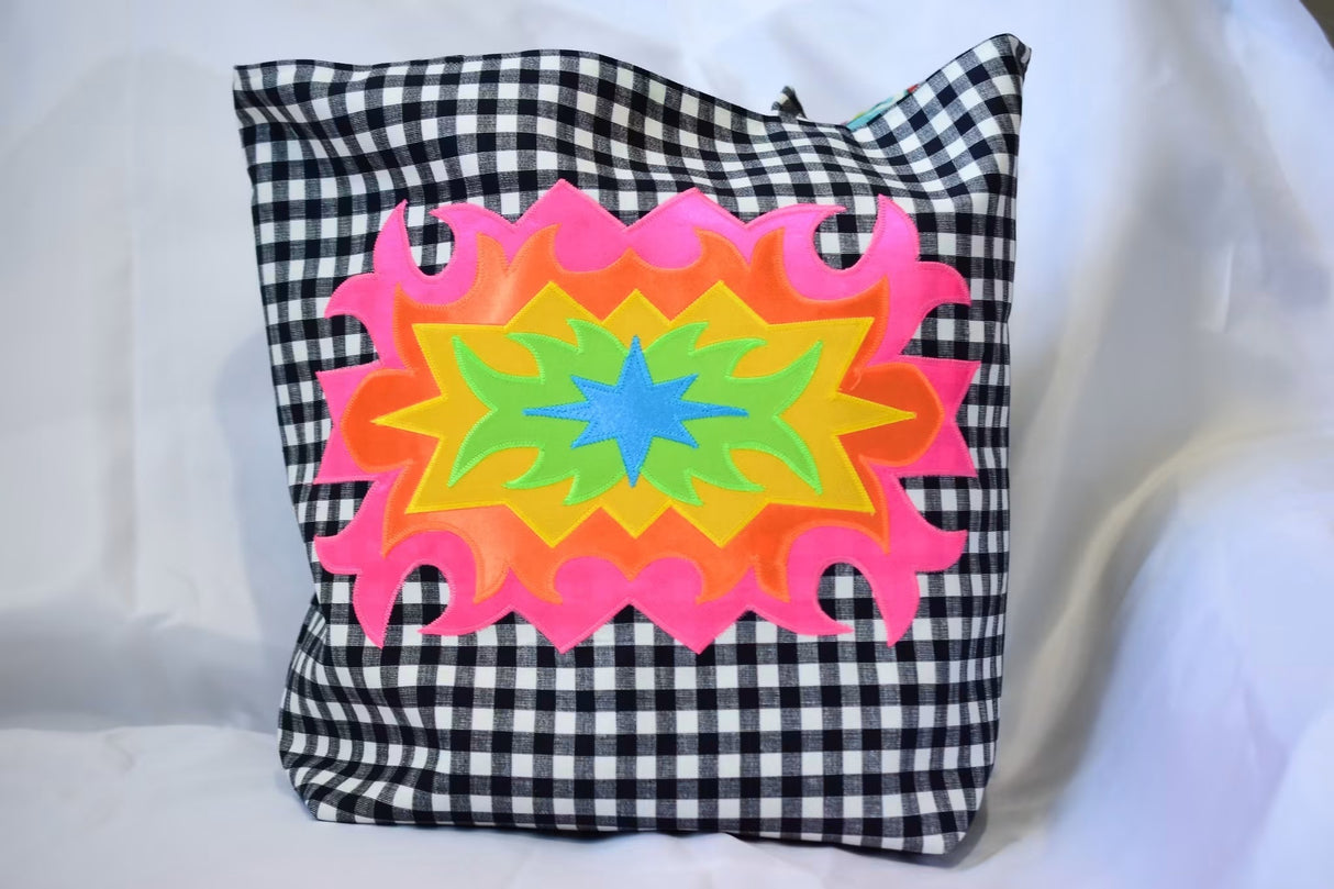 Applique' Tote 2