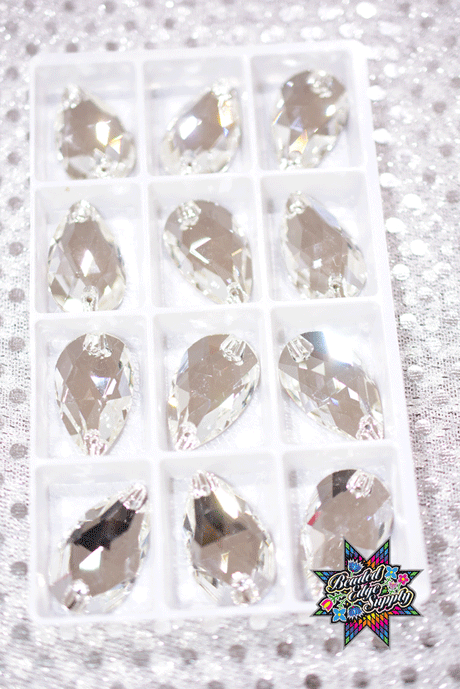 17x28 Teardrop Center Tray - Online