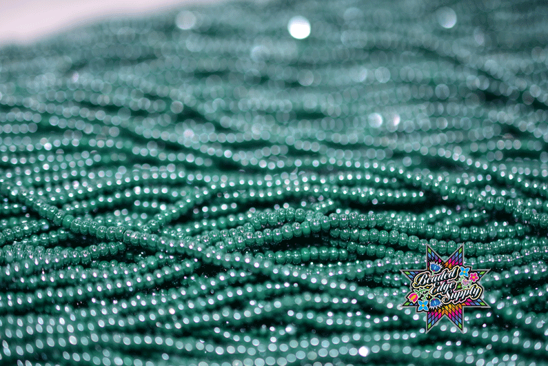 11/0 Drk Green Luster | Charlotte Cut