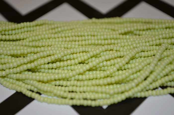 11/0 OP Avocado | Seed Beads