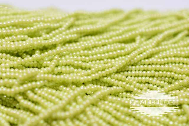 11/0 OP Avocado Luster | Seed Beads