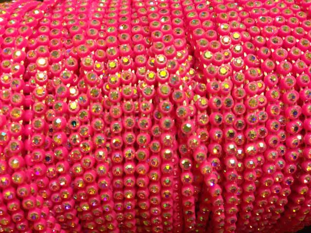 SS8 Neon Pink Rhinestone Banding Yard