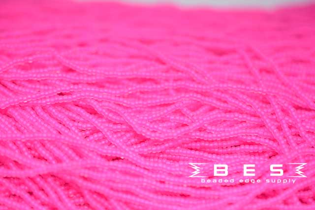 11/0 CL Matte Neon Pink | Seed Beads