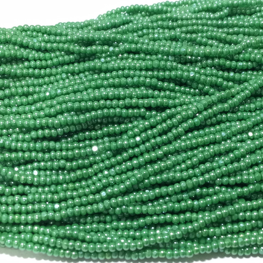 13/0 OP Green Luster | Charlotte Cut